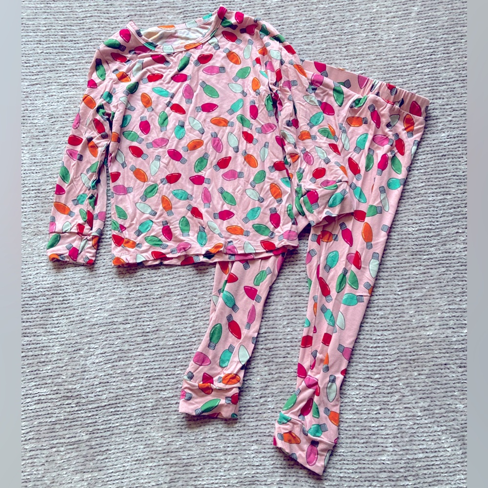 Bamboo Pajama Set Christmas Lights Tullabee Pink‎ Christmas PJs 3T